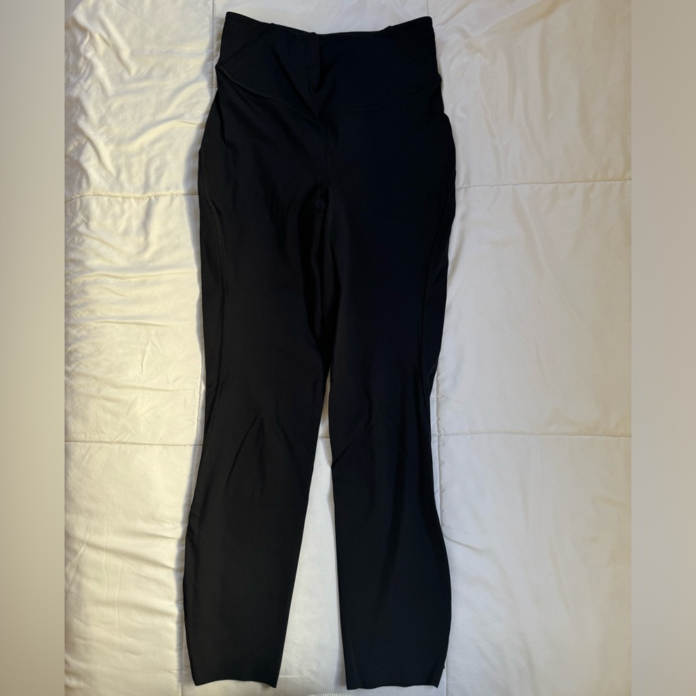 Lululemon base pace high-rise crop 23” | Size 4